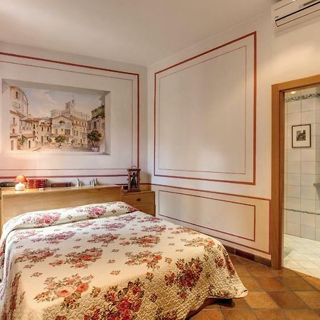 Ferienwohnung Lovely Flat By The Trevi Fountain Rom Exterior foto