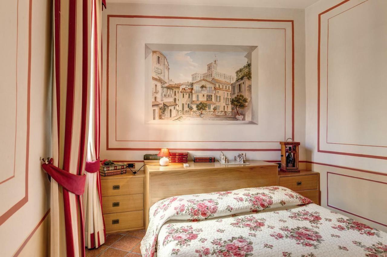 Ferienwohnung Lovely Flat By The Trevi Fountain Rom Exterior foto