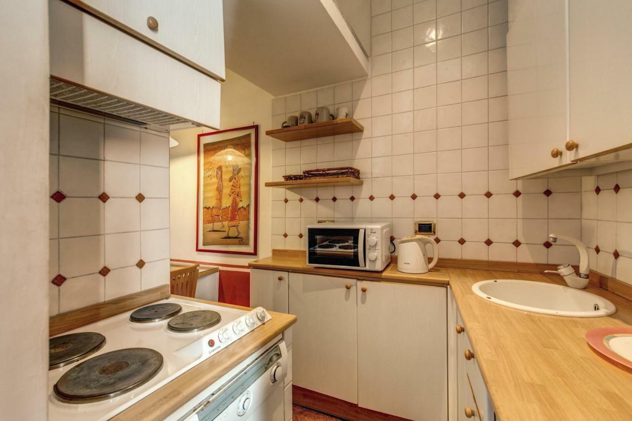 Ferienwohnung Lovely Flat By The Trevi Fountain Rom Exterior foto
