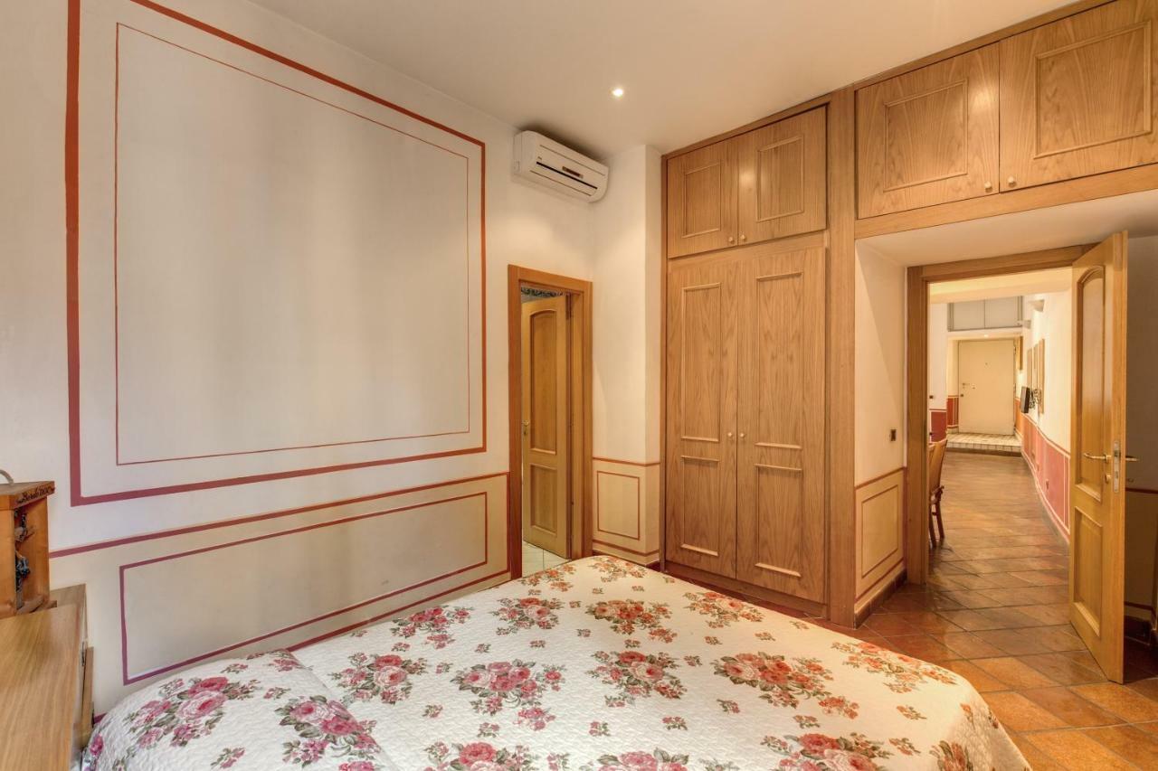 Ferienwohnung Lovely Flat By The Trevi Fountain Rom Exterior foto
