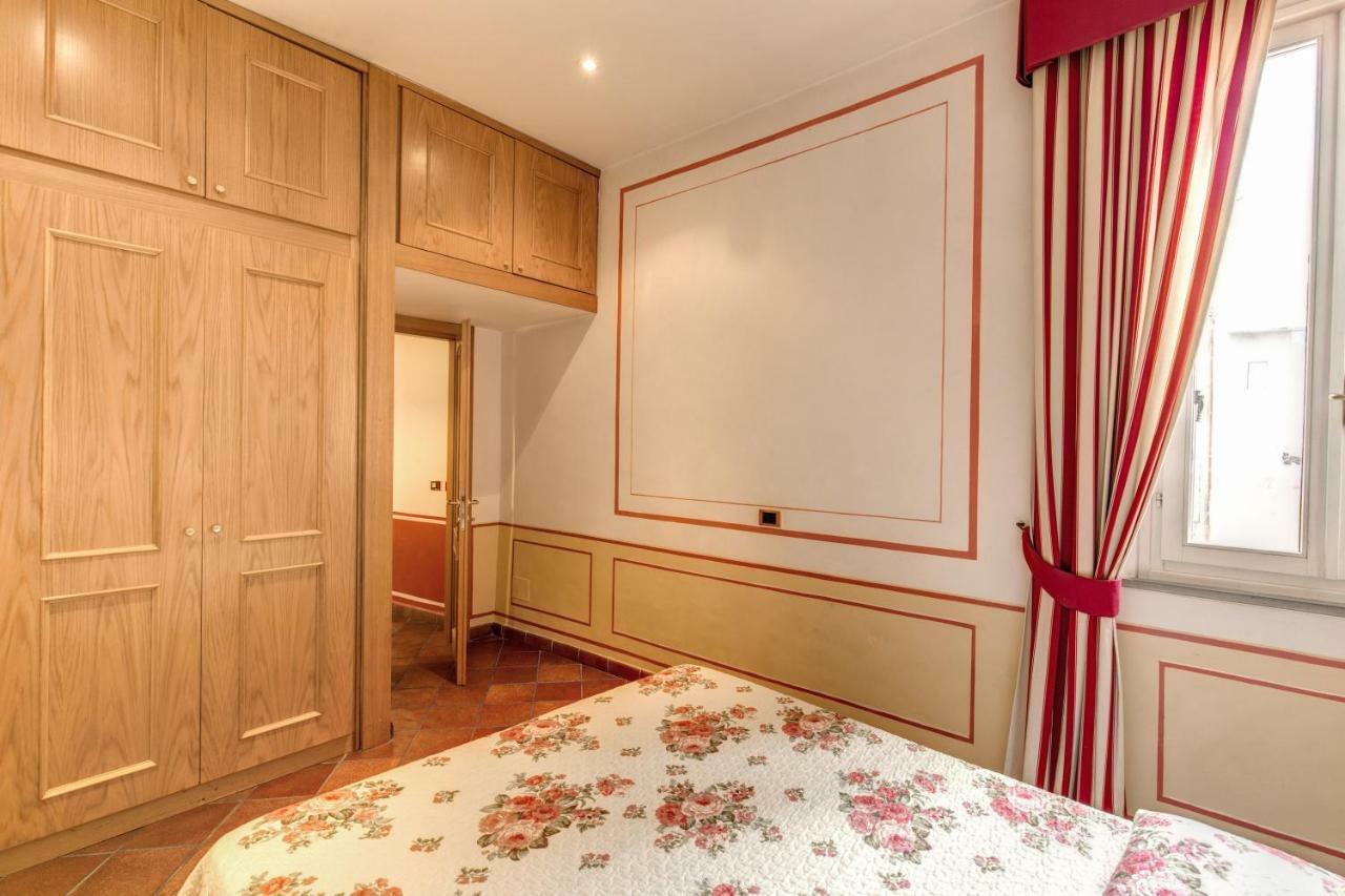 Ferienwohnung Lovely Flat By The Trevi Fountain Rom Exterior foto
