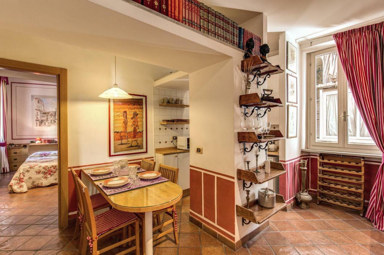 Ferienwohnung Lovely Flat By The Trevi Fountain Rom Exterior foto