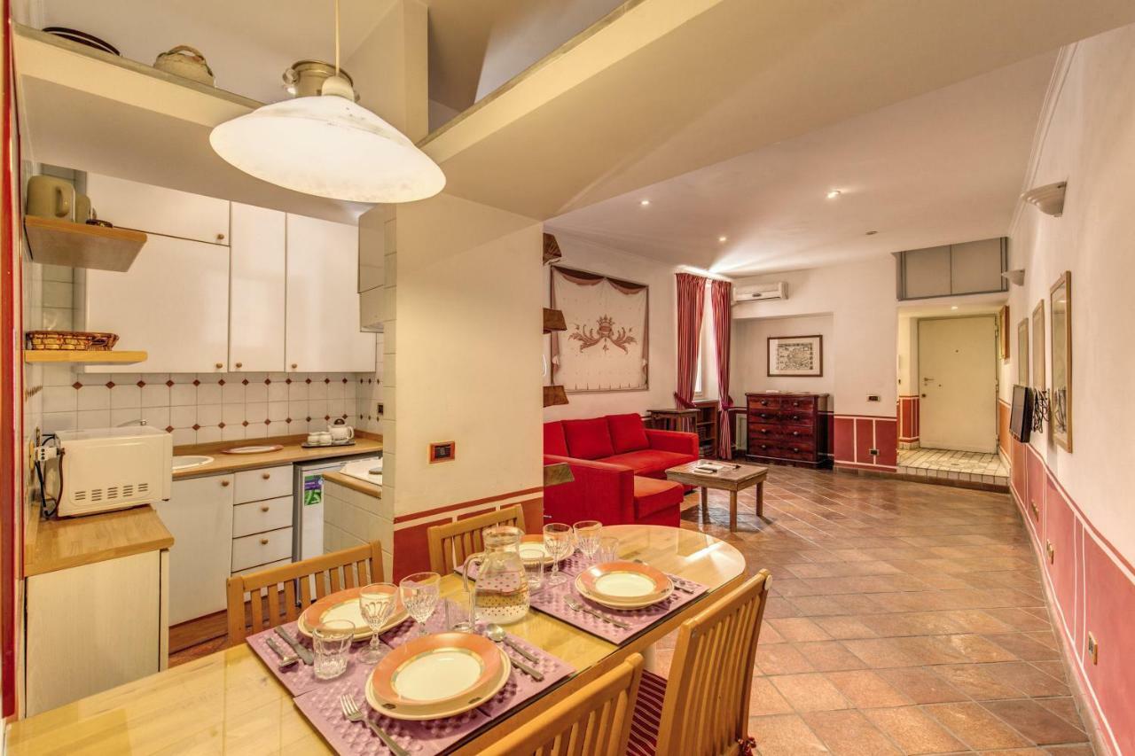 Ferienwohnung Lovely Flat By The Trevi Fountain Rom Exterior foto